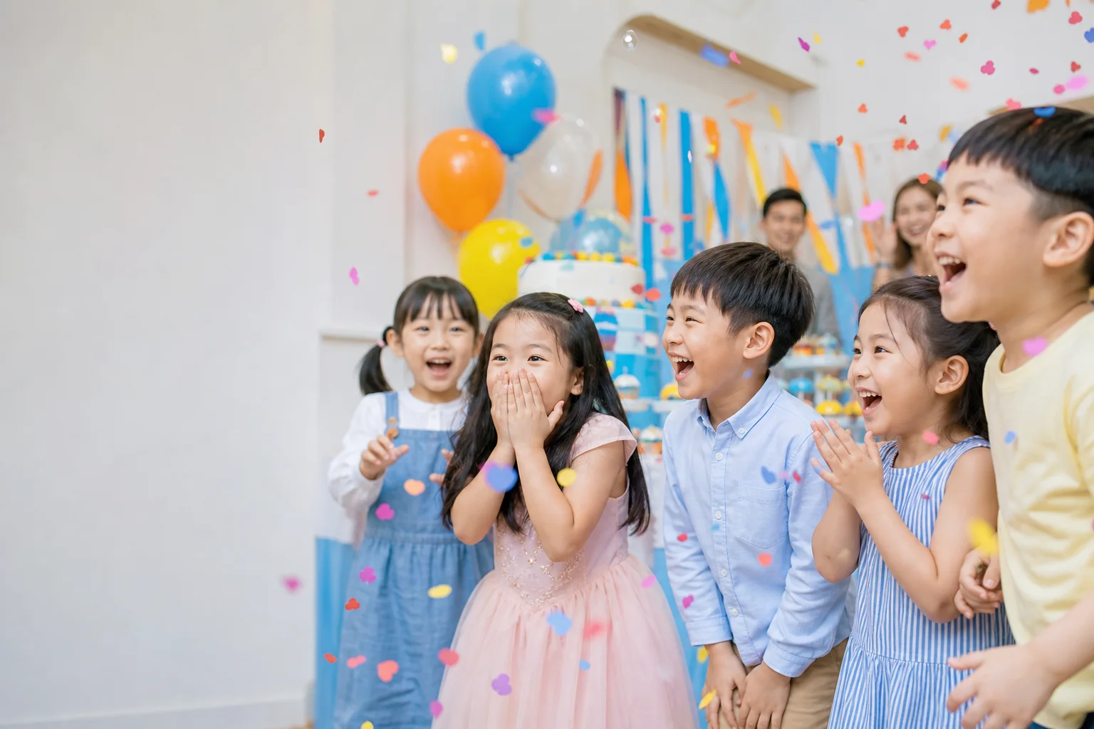 小朋友在澳門生日會中開心大笑